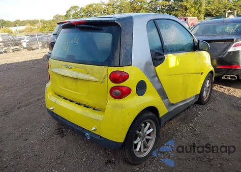 2008 Smart Fortwo Passion/Pure z USA, uszkodzony, nr VIN WMEEJ31X58K182327